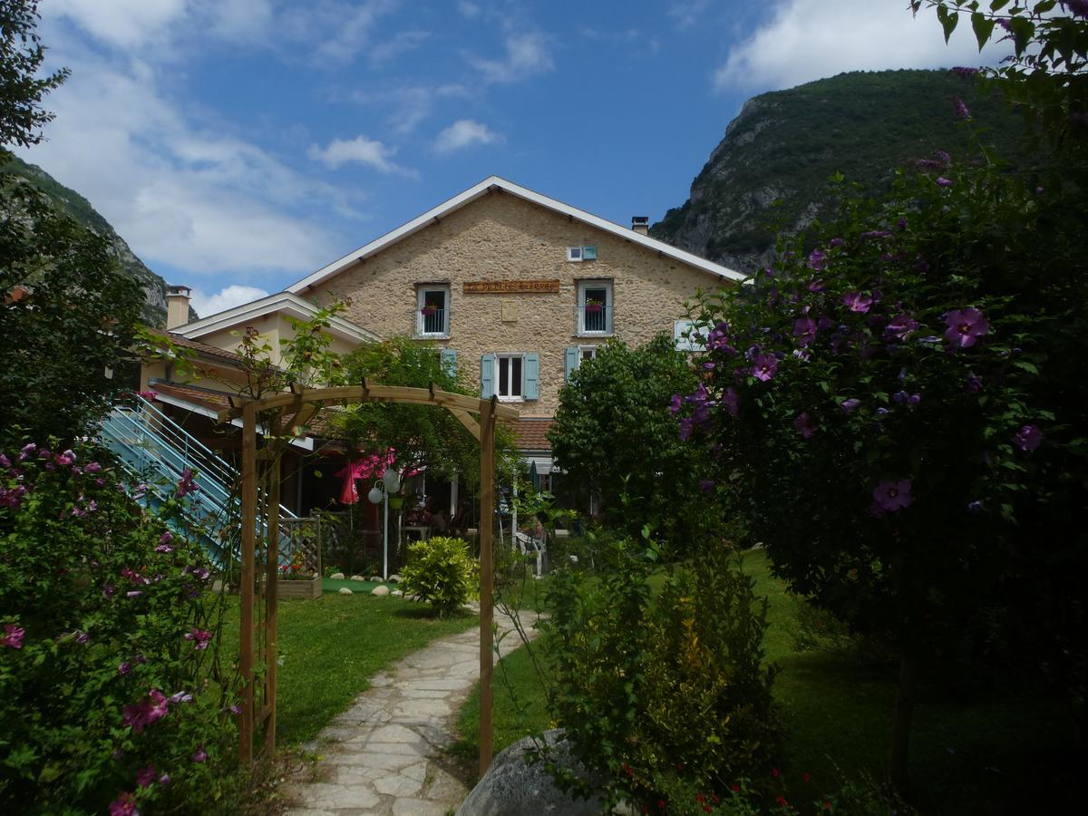 La Petite Auberge De Niaux Dış mekan fotoğraf